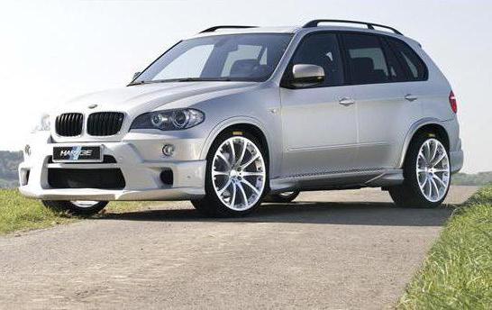 Crossover BMW X5. 