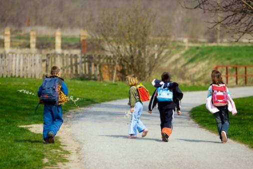 Cum sa alegi un rucsac pentru un elev de prima clasa