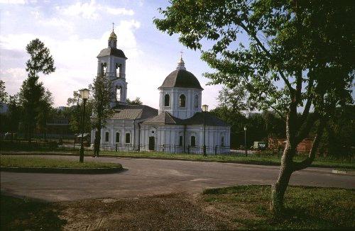 Un magnific crestin monument - Biserica lui Dumnezeu din Tsaritsyno