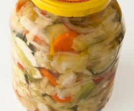 Salate de legume domestice pentru iarnă: rețete de gătit