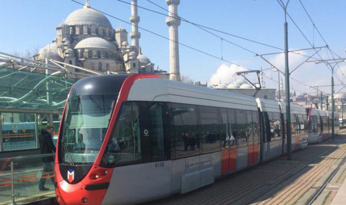 Tot ceea ce turistul trebuie să știe despre metroul din Istanbul: schema, orarul, tariful