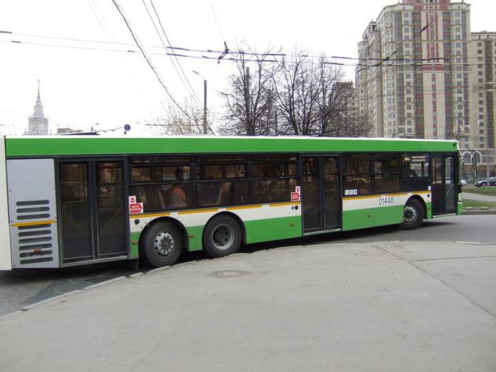 Cât de mult funcționează autobuzele în Moscova: programul de transport pe uscat