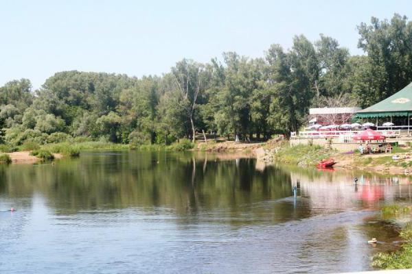 Lacul de Argint (Khanty-Mansiysk): oportunități de recreere și condiții climatice